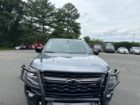 Used 2022 Chevrolet Colorado Z71 AWD/4WD image 4