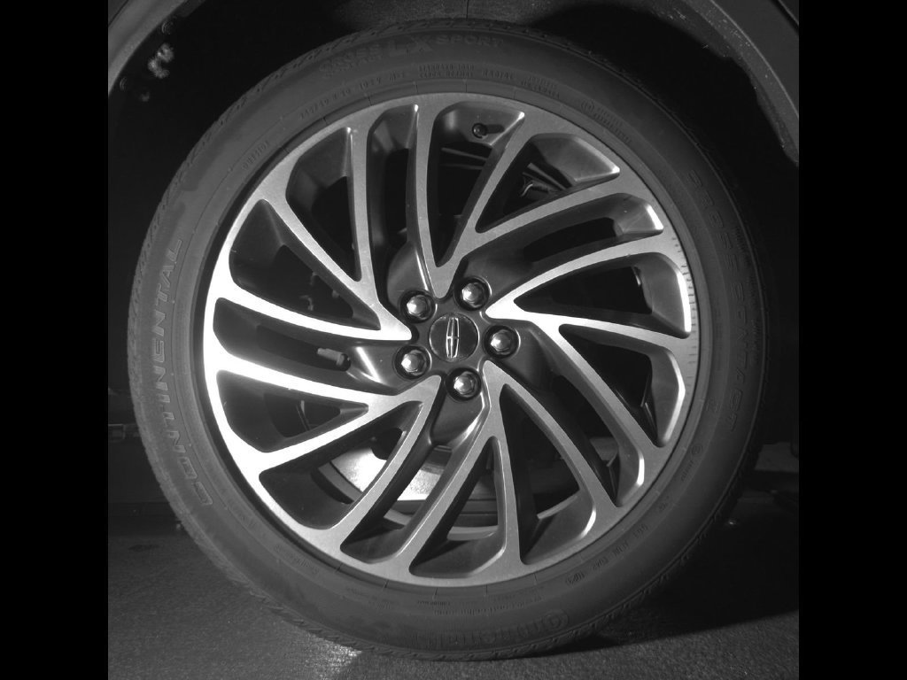 Used 2020 Lincoln Nautilus Reserve w/ Cargo Utility Package AWD/4WD image 11