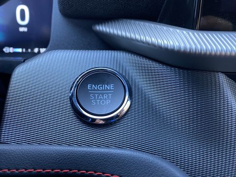 Used 2025 Ford Explorer ST-Line w/ Premium Package image 25