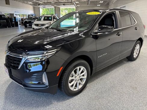 Used 2022 Chevrolet Equinox LT AWD/4WD image 3