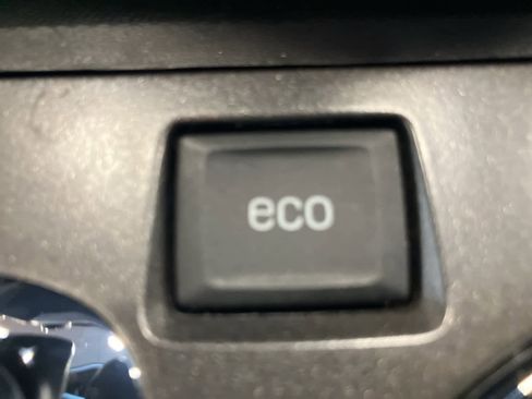 Used 2013 GMC Terrain SLT w/ LPO, Protection Package image 19