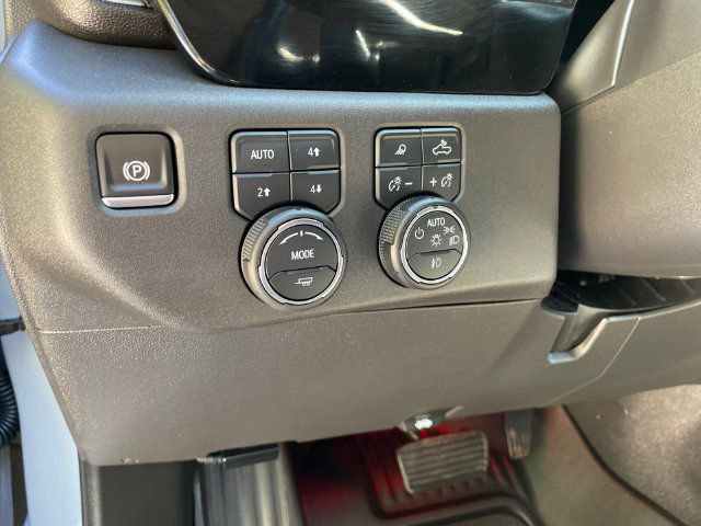 Used 2025 Chevrolet Silverado 1500 RST AWD/4WD image 27