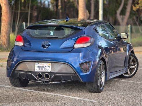 Used 2014 Hyundai Veloster Turbo FWD image 11