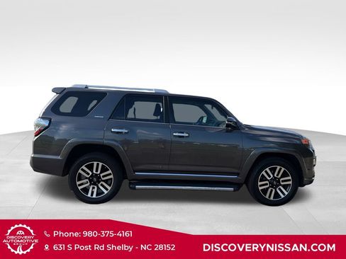 Used 2018 Toyota 4Runner Limited AWD/4WD image 5
