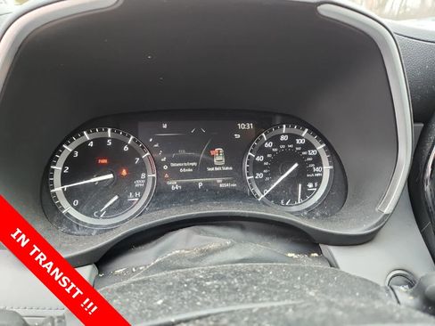 Used 2021 Toyota Highlander XLE image 9