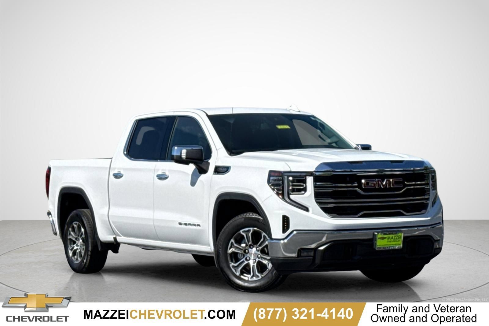 Used 2026 GMC Sierra 1500 SLT RWD image 1