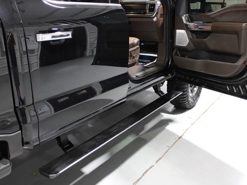 Used 2023 Ford F250 King Ranch w/ Tremor Off-Road Package AWD/4WD image 12