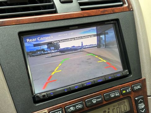 Used 2001 Toyota Avalon XL image 41