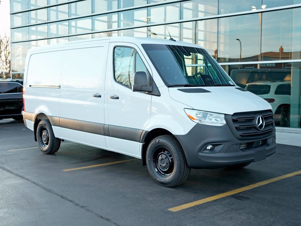 Used 2026 Mercedes-Benz Sprinter 2500 image 1