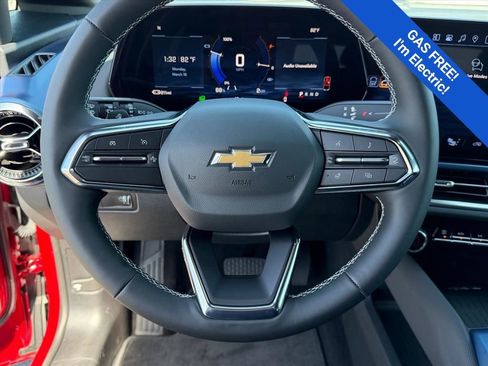 New 2026 Chevrolet Equinox EV LT image 10