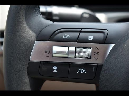 Certified 2025 Hyundai Tucson SEL image 23