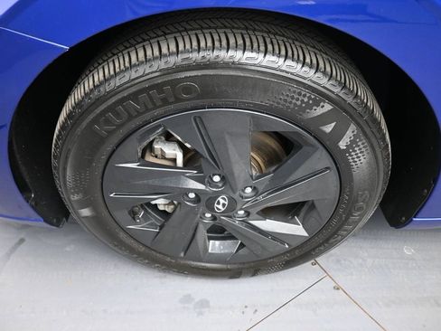 Certified 2023 Hyundai Elantra SEL w/ Cargo Package image 14