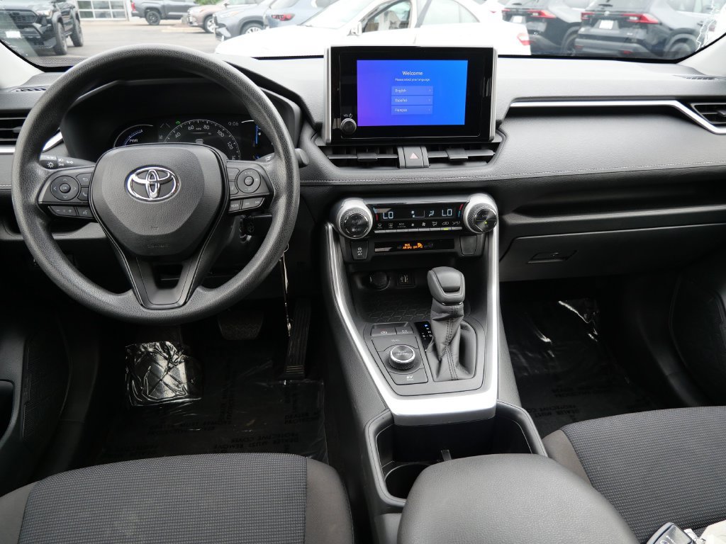 Certified 2025 Toyota RAV4 LE AWD/4WD image 13