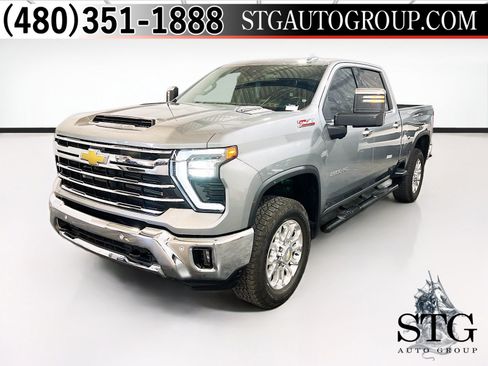 Used 2025 Chevrolet Silverado 2500 LTZ w/ LTZ Convenience Package AWD/4WD image 1