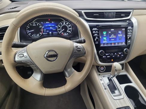 Used 2018 Nissan Murano SV w/ Premium Package FWD image 22