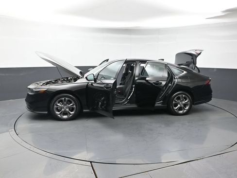 Used 2023 Honda Accord EX image 46