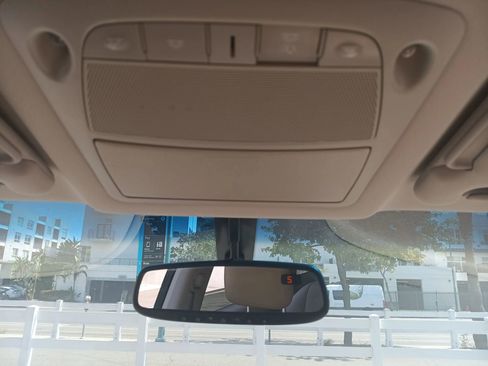 Used 2015 Nissan Pathfinder SL FWD image 22