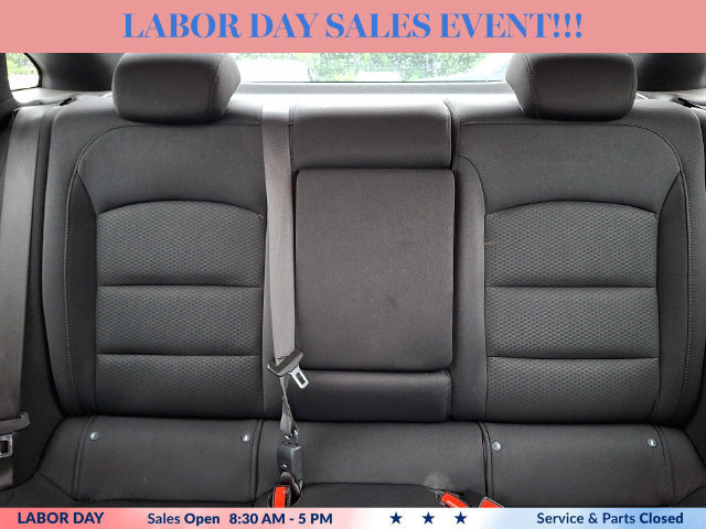 Used 2025 Chevrolet Malibu LT FWD image 19
