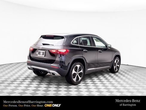 New 2026 Mercedes-Benz GLA 250 4MATIC image 6