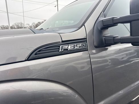 Used 2011 Ford F350 XL w/ PWR Equipment Group image 19