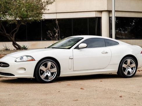 Used 2007 Jaguar XK XK image 58