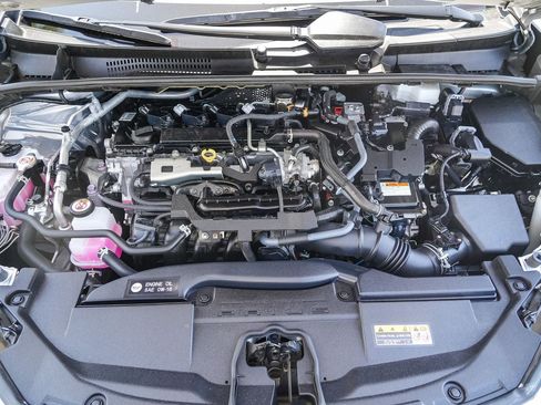 Certified 2023 Toyota Prius XLE FWD image 27