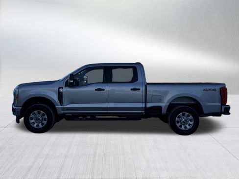 Used 2024 Ford F250 XLT image 4