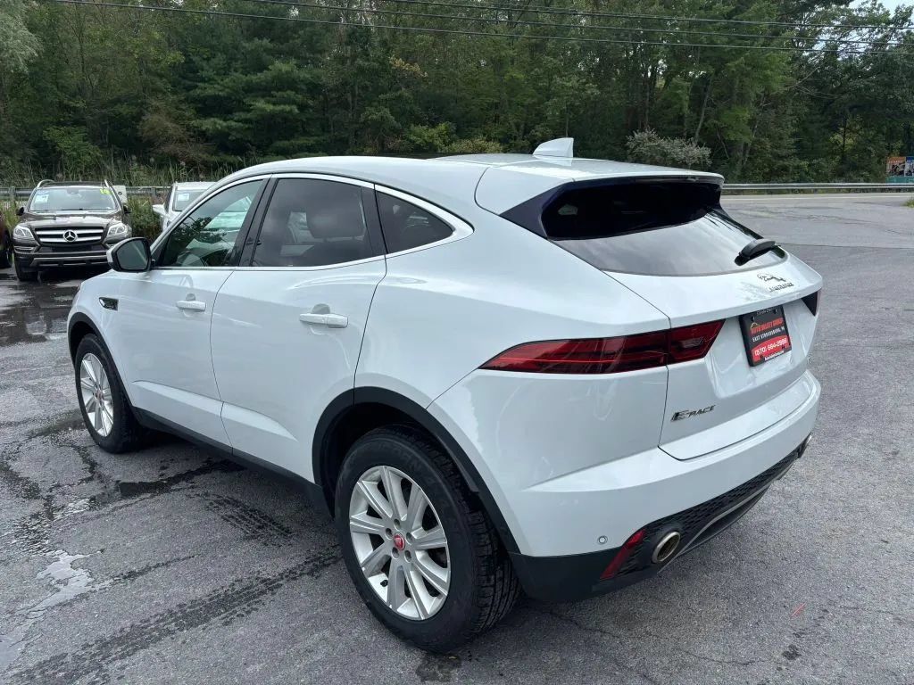 Used 2018 Jaguar E-PACE S AWD/4WD image 6