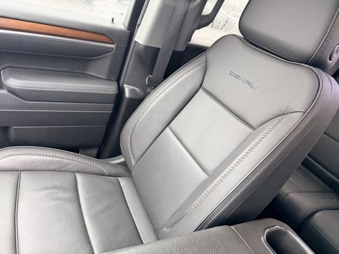 Used 2025 GMC Sierra 1500 Denali w/ Technology Package image 31