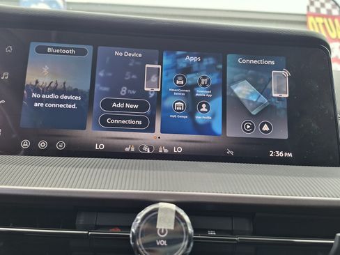 New 2026 Nissan Murano SV AWD/4WD image 9
