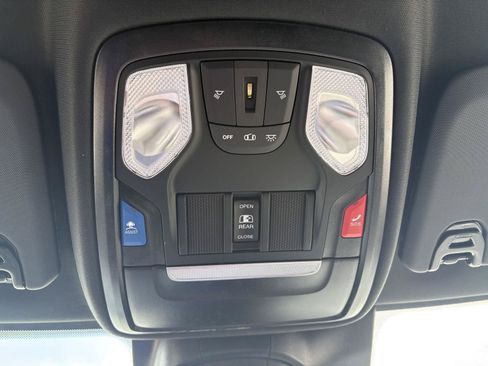 New 2026 RAM 2500 Tradesman AWD/4WD image 25