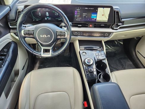 Used 2023 Kia Sportage EX image 15