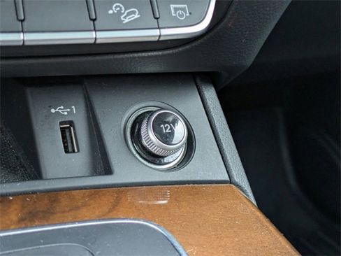 Used 2018 Audi Q5 2.0T Premium w/ Convenience Package image 25