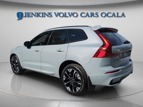 New 2026 Volvo XC60 B5 Plus w/ Climate Package image 5