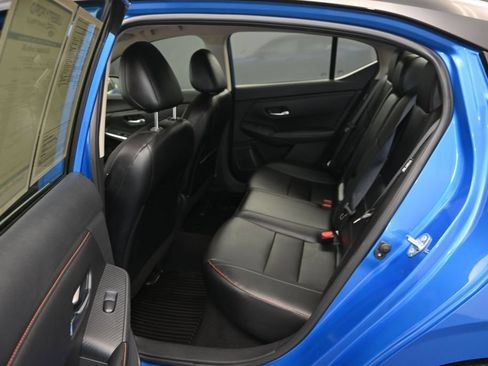 Used 2024 Nissan Sentra SR w/ SR Premium Package FWD image 17