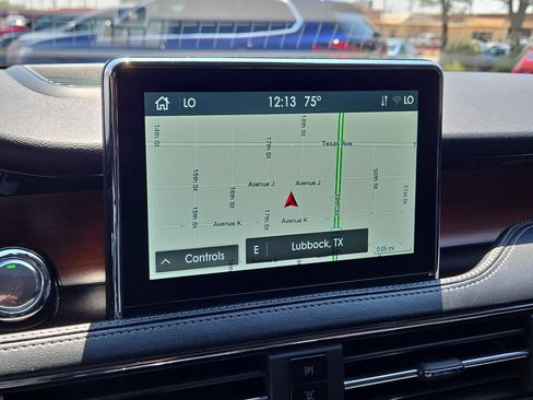 Used 2022 Lincoln Corsair Reserve FWD image 19