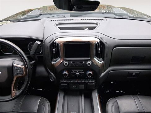 Used 2022 Chevrolet Silverado 2500 High Country w/ Z71 Off-Road Package image 11