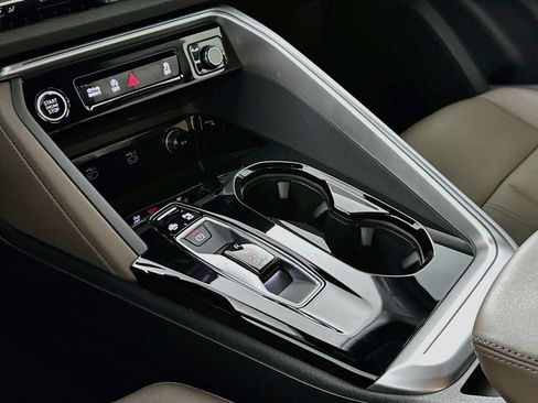 New 2026 Audi Q5 Premium Plus AWD/4WD image 15