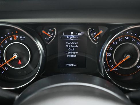 Used 2022 Jeep Wrangler Sport AWD/4WD image 32