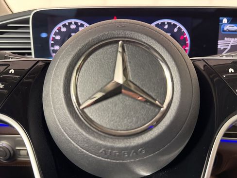 Certified 2025 Mercedes-Benz GLE 450 4MATIC image 35