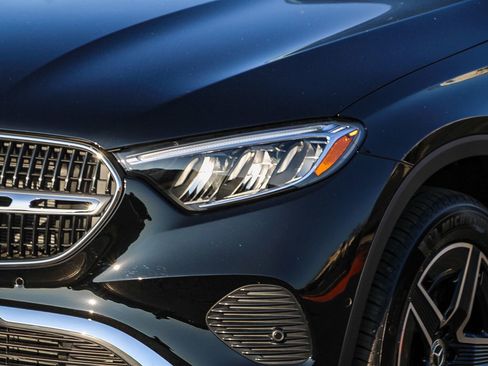 New 2026 Mercedes-Benz GLC 300 4MATIC image 8