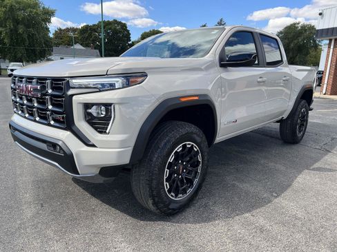 New 2026 GMC Canyon AT4 image 11