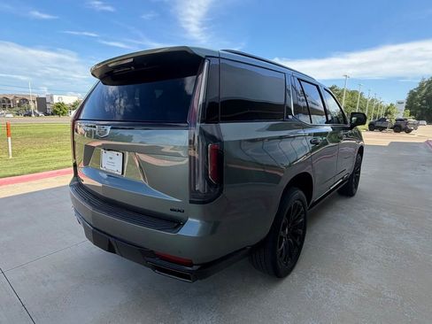 Used 2024 Cadillac Escalade Sport w/ LPO, ONYX Package AWD/4WD image 5
