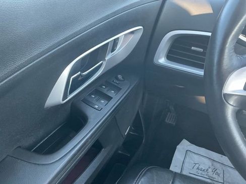 Used 2016 Chevrolet Equinox LTZ w/ Enhanced Convenience Package image 25