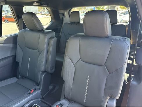 New 2026 Lexus TX 550h AWD Plug-In Hybrid image 17