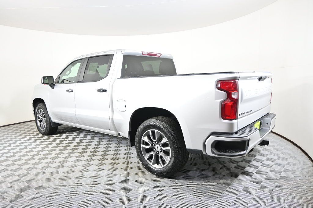 Used 2020 Chevrolet Silverado 1500 RST AWD/4WD image 4