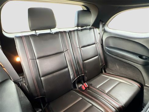 Used 2024 Dodge Durango GT image 28