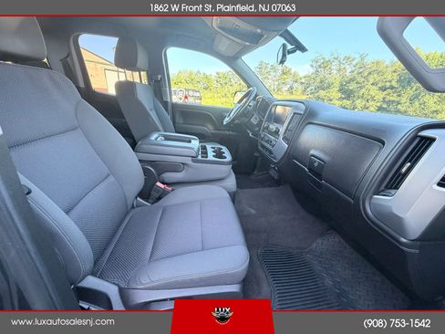 Used 2018 GMC Sierra 1500 SLE w/ SLE Value Package AWD/4WD image 32