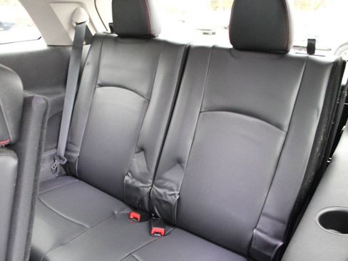 Used 2016 Dodge Journey R/T w/ Driver Convenience Group image 20