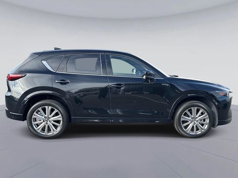 Used 2023 MAZDA CX-5 Signature image 2